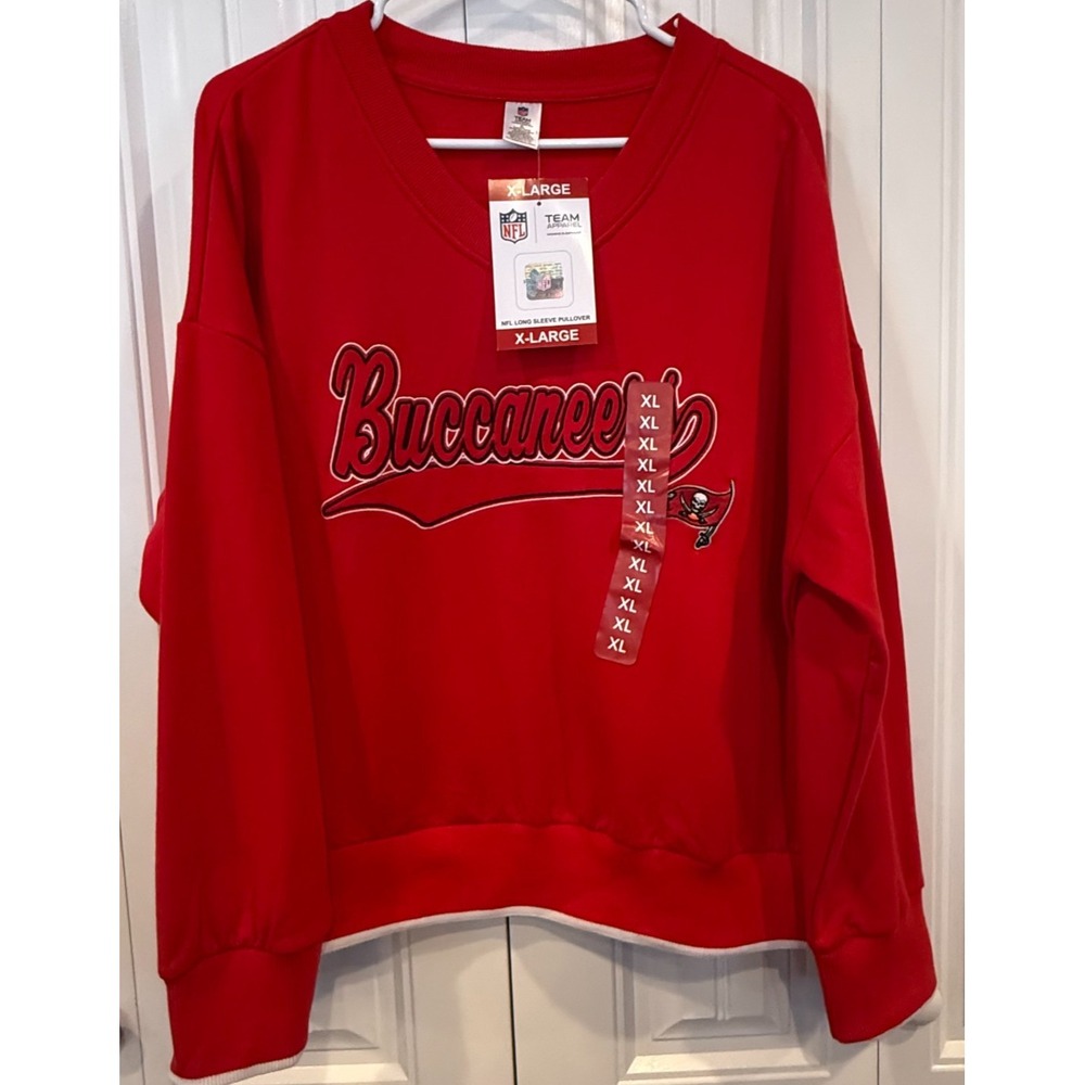 NFL Team Apparel Tampa Bay Buccaneers Women's Sleepwear Pullover XL NWT Red